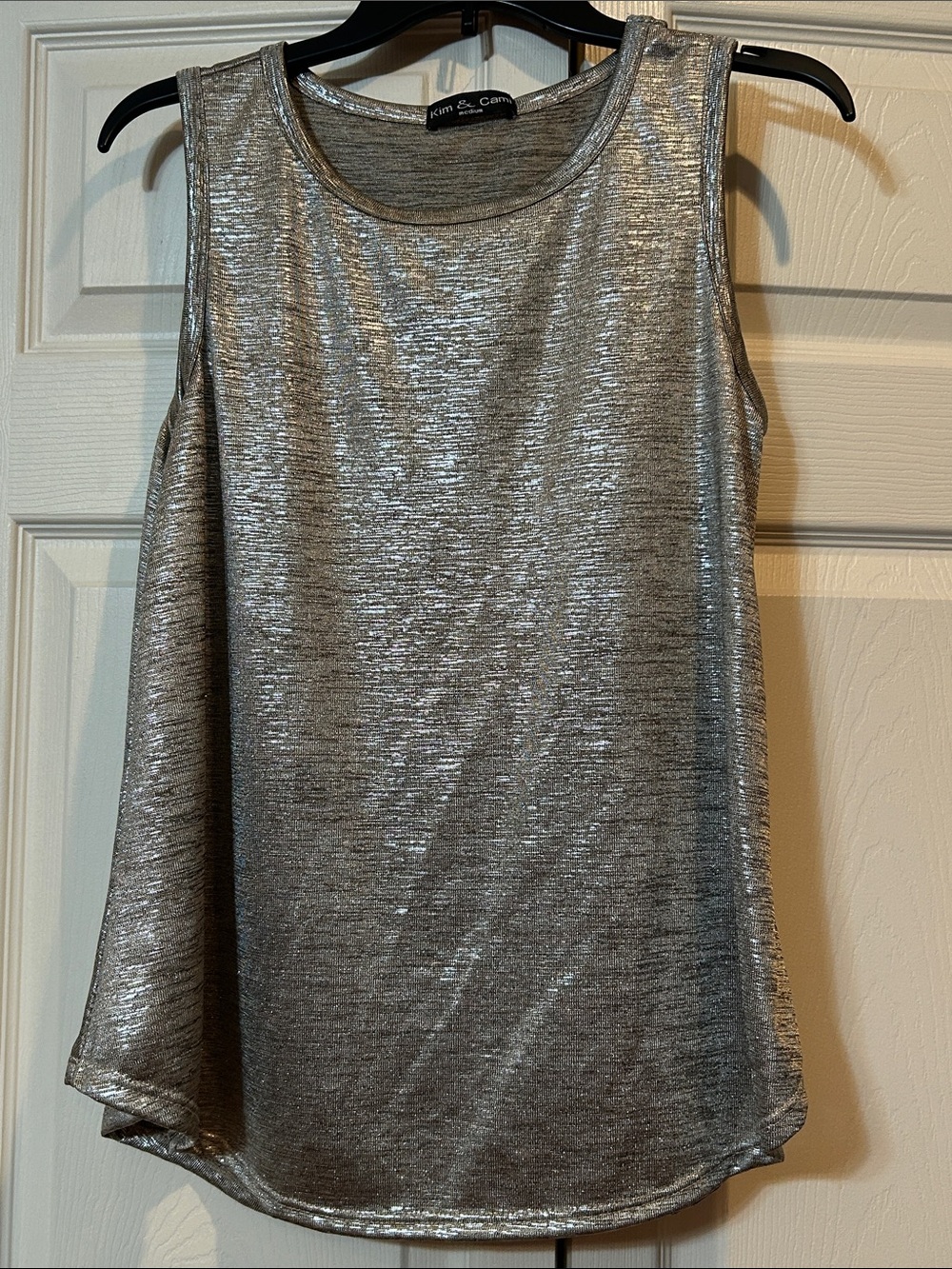 Kim & Cami - Medium - Metallic Silver Scoop Neck Tank